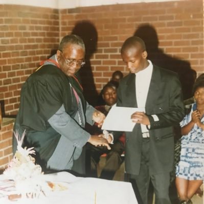 tshabalalambuti's profile picture. artist