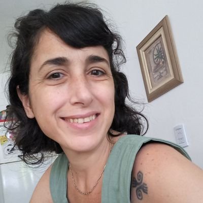 MaePerpetua's profile picture. profe de letras