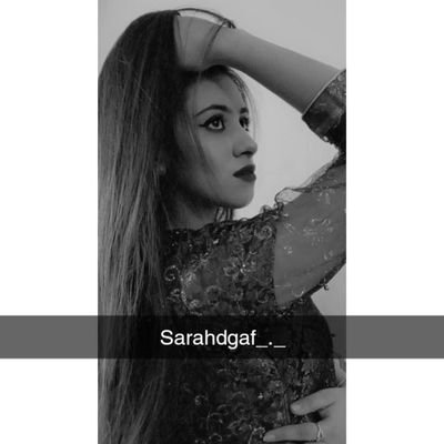 iSadSara's profile picture. -Jobless Economist