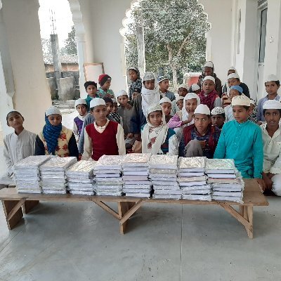 تم التسجيل باسم  َ.مركز حفرالابارفي نيبال: لحفر الآبار، بناء المساجد، كفالة الأسرة، كفالةالأيتام، كفالة الدعاة،
للطلب والتواصل على رقم واتس۔ 009779863071869