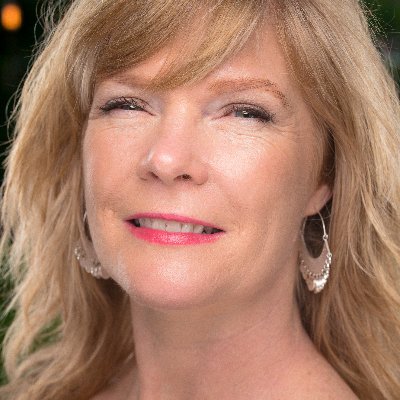 giocondayoga's profile picture. yoga teacher, world traveler, seeker of truth, love, and all things real...