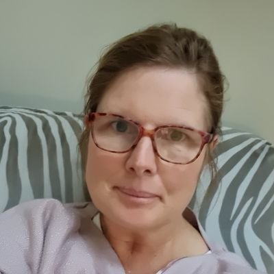 Children's Speech and Language Therapist, Specialist in Stammering and Speech Disorders. NHS and Private. Love connecting.