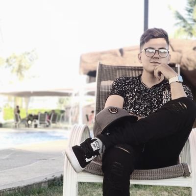 YefreeMora's profile picture. Tu biografía