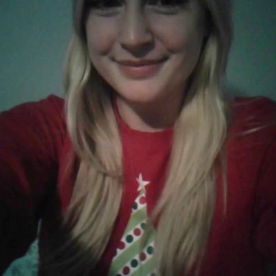 CrystalAlberta2's profile picture. I love being with my friends, family