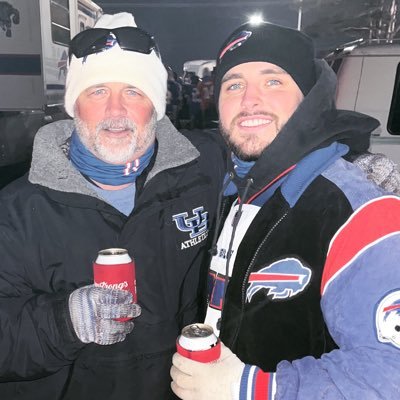 mitchwartinger's profile picture. 