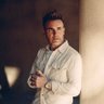 GaryBarlow's profile picture. Gary Barlow official page, all others are fake . 💿 ‘Meanwhile EP’ OUT NOW 🍷@garybarlowwines