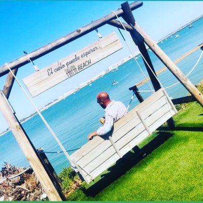 Soy esa gota de salsa de la que todo el mundo habla, ella me dijo que me pudriera en el infierno yo solo voy de vacaciones allí. instg @egea_jor