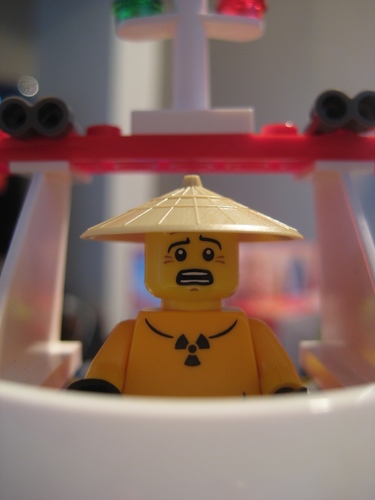 Known as Eiker86 in LEGO forums... AFOL and gamer from Norway.
