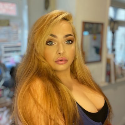 29/UK 😌 subscribe to my fanhouse to see more (link below) 💞 simps welcome ✨ cashapp £pinkrvse 💰