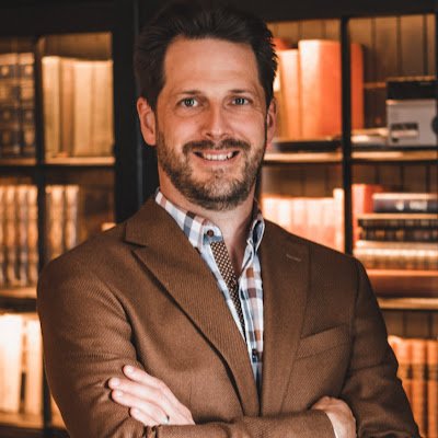 purtell_ian's profile picture. Amateur de la vie en général, le vin, les amis, l'hospitality, la cuisine, les technos me font vibrer personnellement et professionnellement.