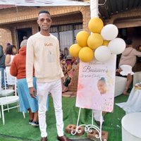 Skhumbuzo (@oupa_mbokane1) 's Twitter Profile