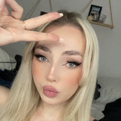 babiiepeach Profile Picture