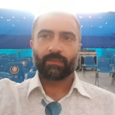 Harry_manc's profile picture. It's all about live music, coffee and skiing.