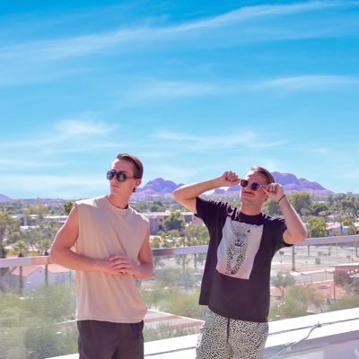 DJ/Producer duo. Phoenix, AZ. On My Mind OUT NOW @_theboathouse