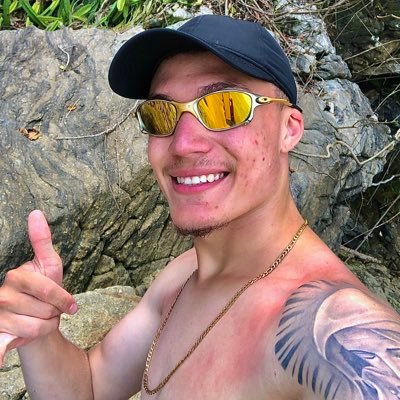 quem não pode errar sou eu !!! @SantosFc