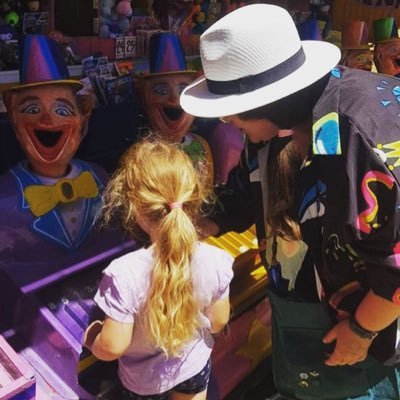 Kri5ty_Victoria's profile picture. Thinking about non-care caring