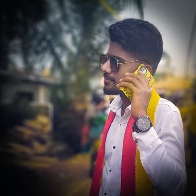 ಕರ್ನಾಟಕ ರಣಧೀರ ಪಡೆ ...ಕನ್ನಡಪರ ಹೋರಾಟಗಾರ ಎಂ. ಬಿ .ಹೊಸಳ್ಳಿ ❤️💛. ❤️💛..
ಗಂಧದ ಗುಡಿ
ಕನ್ನಡ ನುಡಿ .
ಬಾ ಗುರು ಕರ್ನಾಟಕದ ನೀರು ಕುಡಿ ❤️💛
