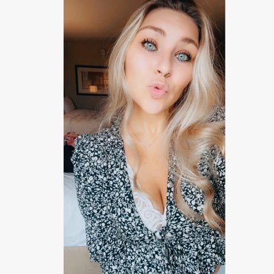 lexi_gauSTOPohl's profile picture. philippians 4:13✨