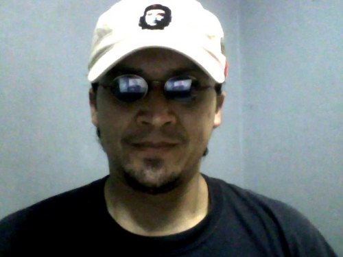 andgar222's profile picture. Amante de libros y películas, de la utopía y de la enseñanza. Anarquista por convicción y americanista hasta el tuétano. Viva América.