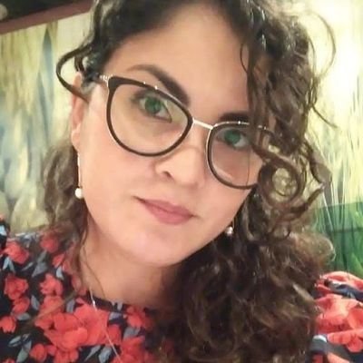 Médico Cirujano.
Pediatra Puericultor UCLA.
🇻🇪🇨🇱❤️🥰👩⚕️⚕️🎵🎶🎵🫐❤️🫐
Instagram: @nini.ped (cuenta profesional)