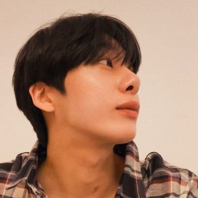 MonbebeP1eceCee's profile picture. Hyungwon🖤 & Jiung🧡 are ult ULT biases... MonstaX & P1Harmony are ult ULTgroups...❤
Those two hoomans and Those two groups r everything!! LITERALLY EVERYTHING!