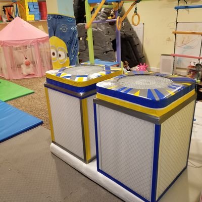 Connect with me: https://t.co/O8VdGxtrfF

Concerned parent & researcher facilitating improved air filtration in schools #COVIDisAirborne