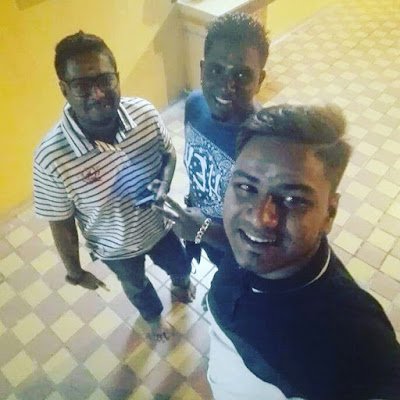 jayakanthan_z's profile picture. Happy Go Lucky🔰