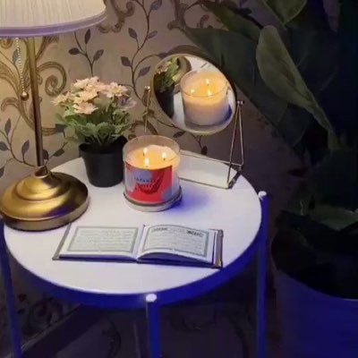 M40767953's profile picture. 