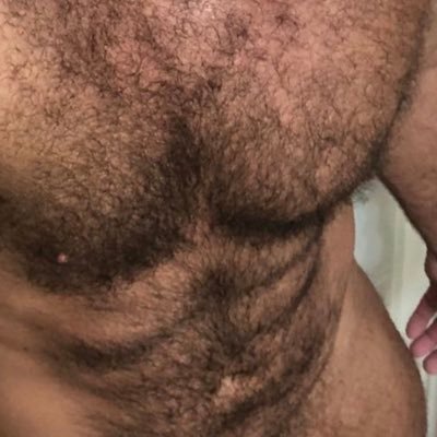 #Hairy, #Muscly, #Gym, #Alpha male. #foot #feet 🤤 💯% TOP! 😈 ENGLAND 🏴. Real meets 👌 TIPS rewarded. TIP for DM convo 🤑