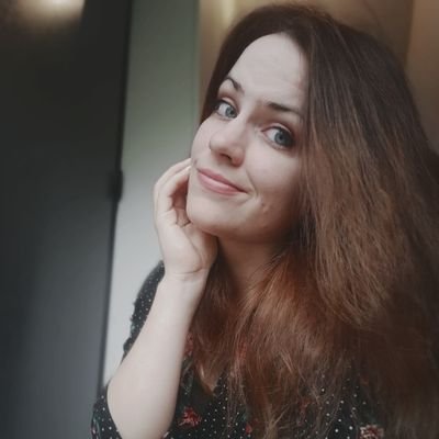 Pour 2022, je recréer un compte Twitter pour la énième fois.
Et Ulrik recherche sa Scarlett.