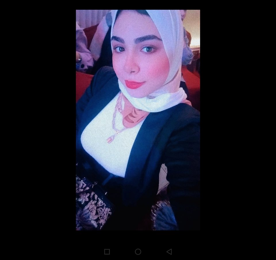 سبحان من يراك تميل فيبتليك لتستقيم
#Zamalek🇦🇹♥️ ___ (♥️JFT20 🌿🕊️) ___
❤️shikaaaa❤️___⚽Real Madrid___
(بعشق عرضيات زيزو ♥️)
