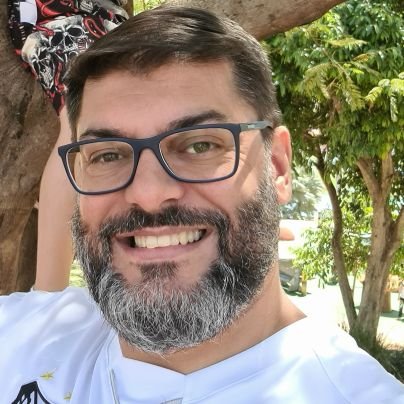 hervalg's profile picture. Dificuldades preparam pessoas comuns para destinos extraordinários