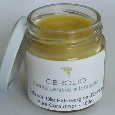 Il CEROLIO è la migliore crema per il corpo del mondo composto solo da Olio EVO e pura cera d'api.  https://t.co/PVIYwuergI