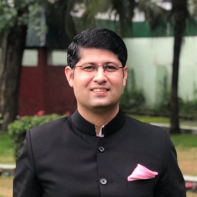 IAS officer | 2013 Batch | Lawyer | https://t.co/N0UQv6Xq7k. LLB (Corporate Law Hons) | NLU Jodhpur | Sikar | Rajasthan

Currently Director, RD/PR Himachal Pradesh