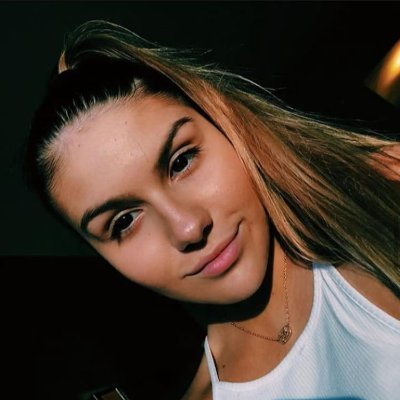 IA little bit of everything: fornite, cod, jump scares, fall guys, gang beasts, sims, dead by daylight etc.
GAMER. STREAMING LOVER.