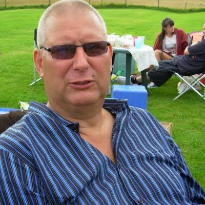 rog52503125's profile picture. 