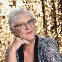 Mary Perry - @MaryBerryPerry Twitter Profile Photo