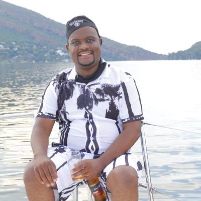 Thabisodhlamin's profile picture. @Thabzara