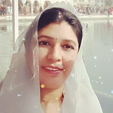 TwinkleThakur28's profile picture. 