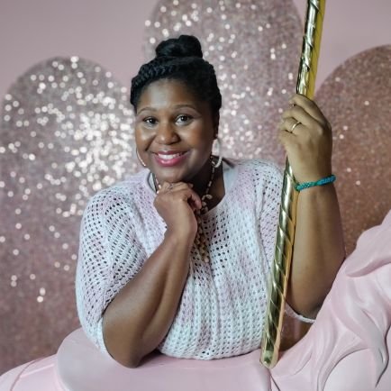 InvoShan's profile picture. Your favorite healthcare recruiter. Lover of takeout, pop art, and Amazon! Wife to a Dominican and mother to the most adorable 17 month old! #Hiring #ATLbased