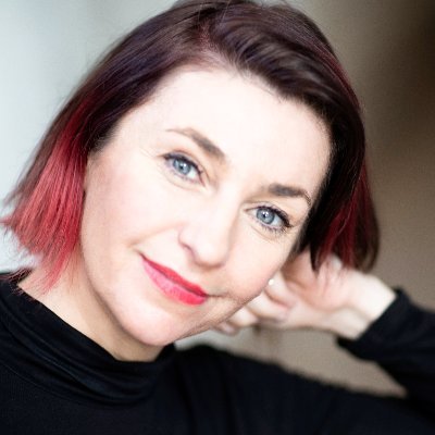 Performer I Theatre Maker I Movement Director 4 #503Wolfie / #NYTMacbeth / performer / workshop leader @NewAdventures / Puppetry/ Fellow of The ArtsFoundation