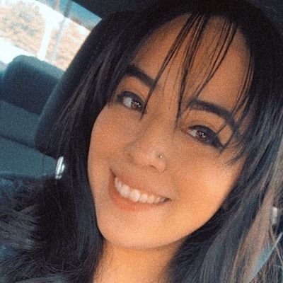 VianeyIsaaa's profile picture. 2.15.17 💙
1. 8. 19 💙