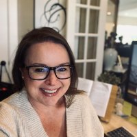 Kerrie Faye ❤️‍🔥 Young Adult Fantasy Author (@kerriefayebooks) 's Twitter Profile Photo