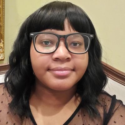 DayjahV's profile picture. Just a weird black bisexual on Twitter 🌈
#blm. 25. Future Art Therapists.