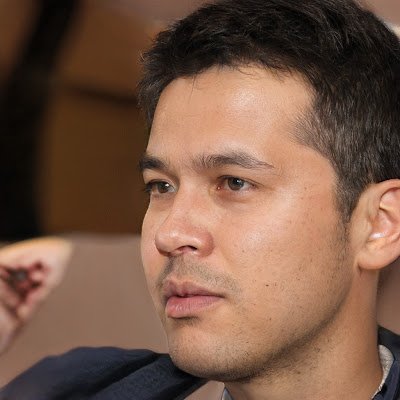 HuuTan732's profile picture. Cuộc sống là một giấc mơ cho người khôn ngoan, một trò chơi cho kẻ ngốc, một vở hài kịch cho người giàu, một bi kịch cho người nghèo.