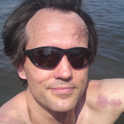 Wallervv815818's profile picture. 