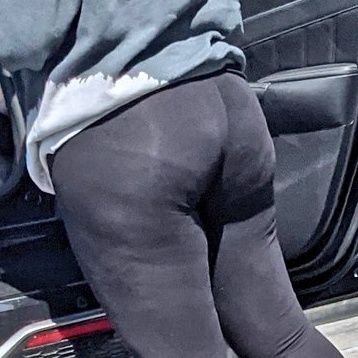 candid leggings voyeur