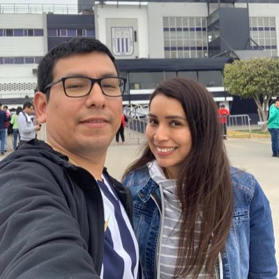 rugel_boris's profile picture. Formado en colegio estatal (GUE), de la Villarreal y la PUCP como profesional y de La Victoria es mi ♥️ Alianza Lima tlv mi pasión 💙🤍