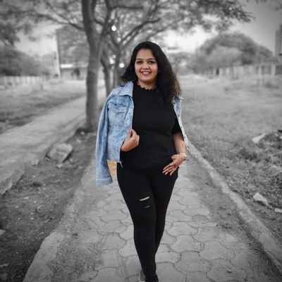 ekta_30's profile picture. Ex-NSEite | Stock Markets | Company Secretary | Compliance | Traveller | Mountains ✨