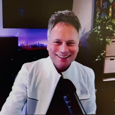 MichaelACaruso's profile picture. Everything is a presentation.
Speaker Coach and 2x TEDx speaker. 
Author, Rotarian, and Leo. I like chocolate.